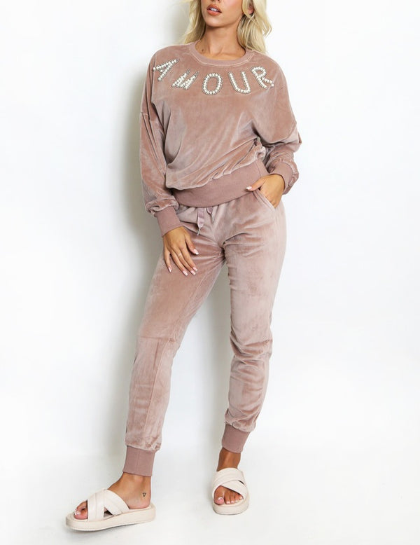 Pearl 'AMOUR' Velvet Sweatshirt And Joggers Set